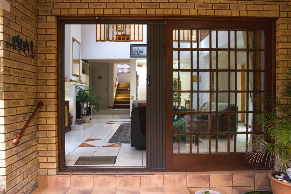 Bayside Lodge Garden Route B&B เพลตเตนเบิร์กเบย์ ภายนอก รูปภาพ