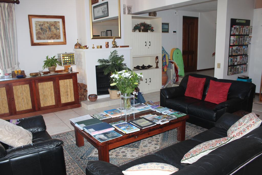 Bayside Lodge Garden Route B&B เพลตเตนเบิร์กเบย์ ภายนอก รูปภาพ